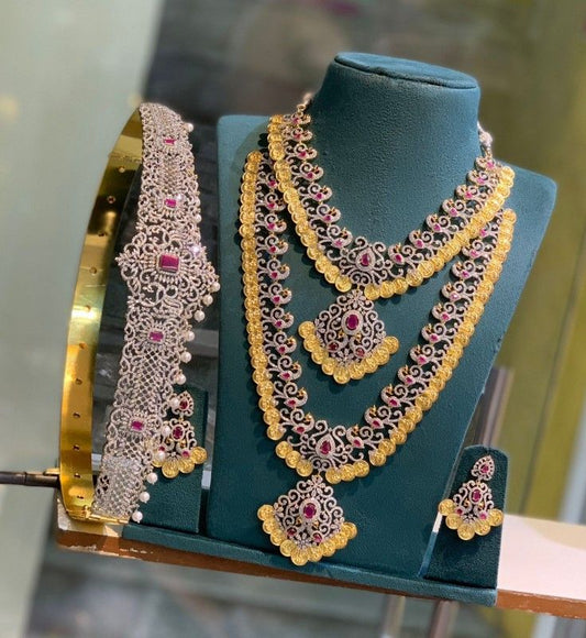 Victorian Set With Diamond Work