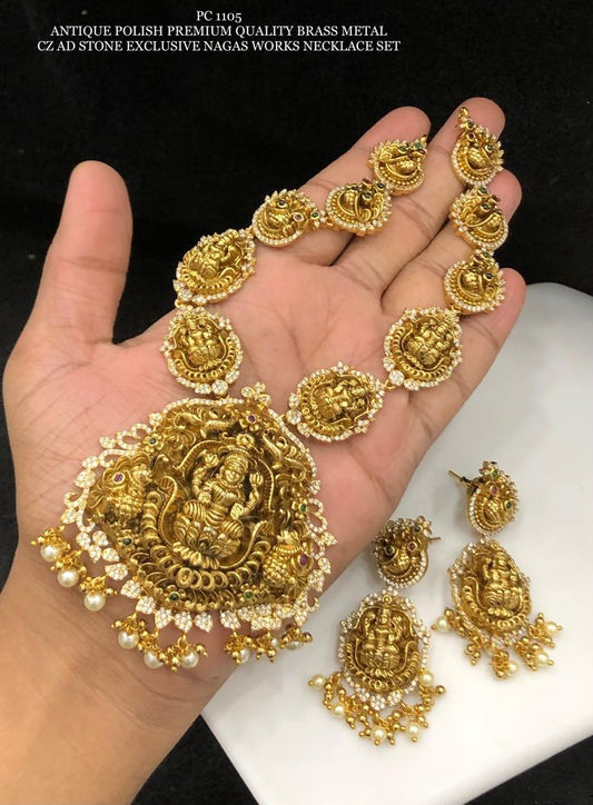 KempSutra Laxmi Necklace Set